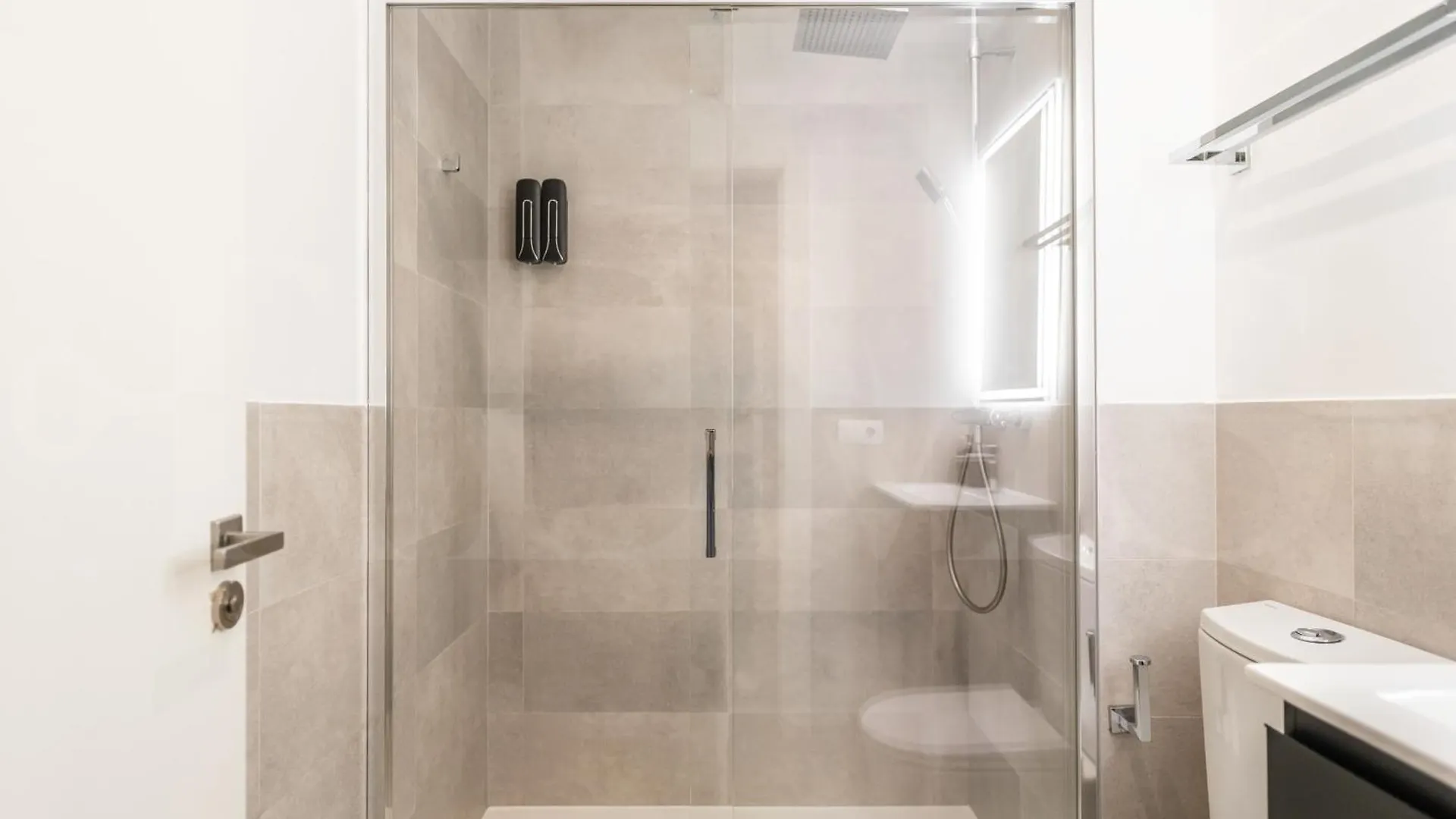 Apartman Intimate Studio In The Heart Of Malaga By Rems